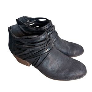 FERGALICIOUS Black Barley Bootie Ankle Boot Strappy Chunky Size 10